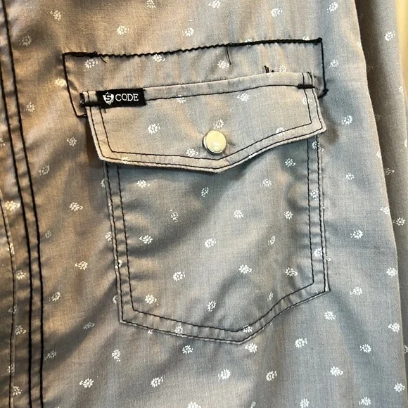 Sovereign code button down - Picture 2 of 3